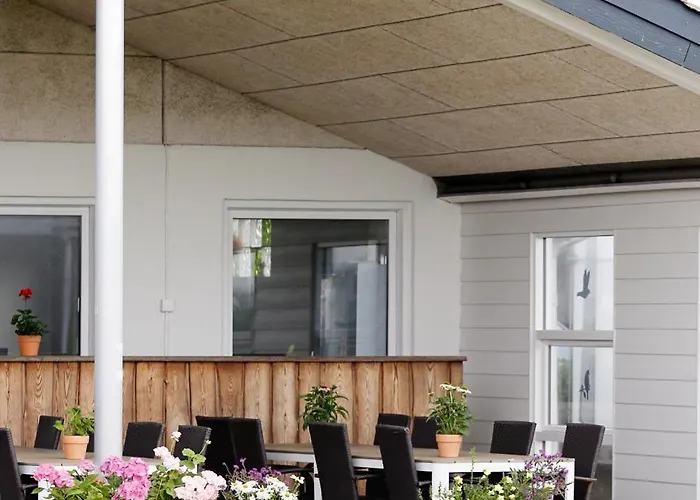 Stenbjerg & * Snedsted